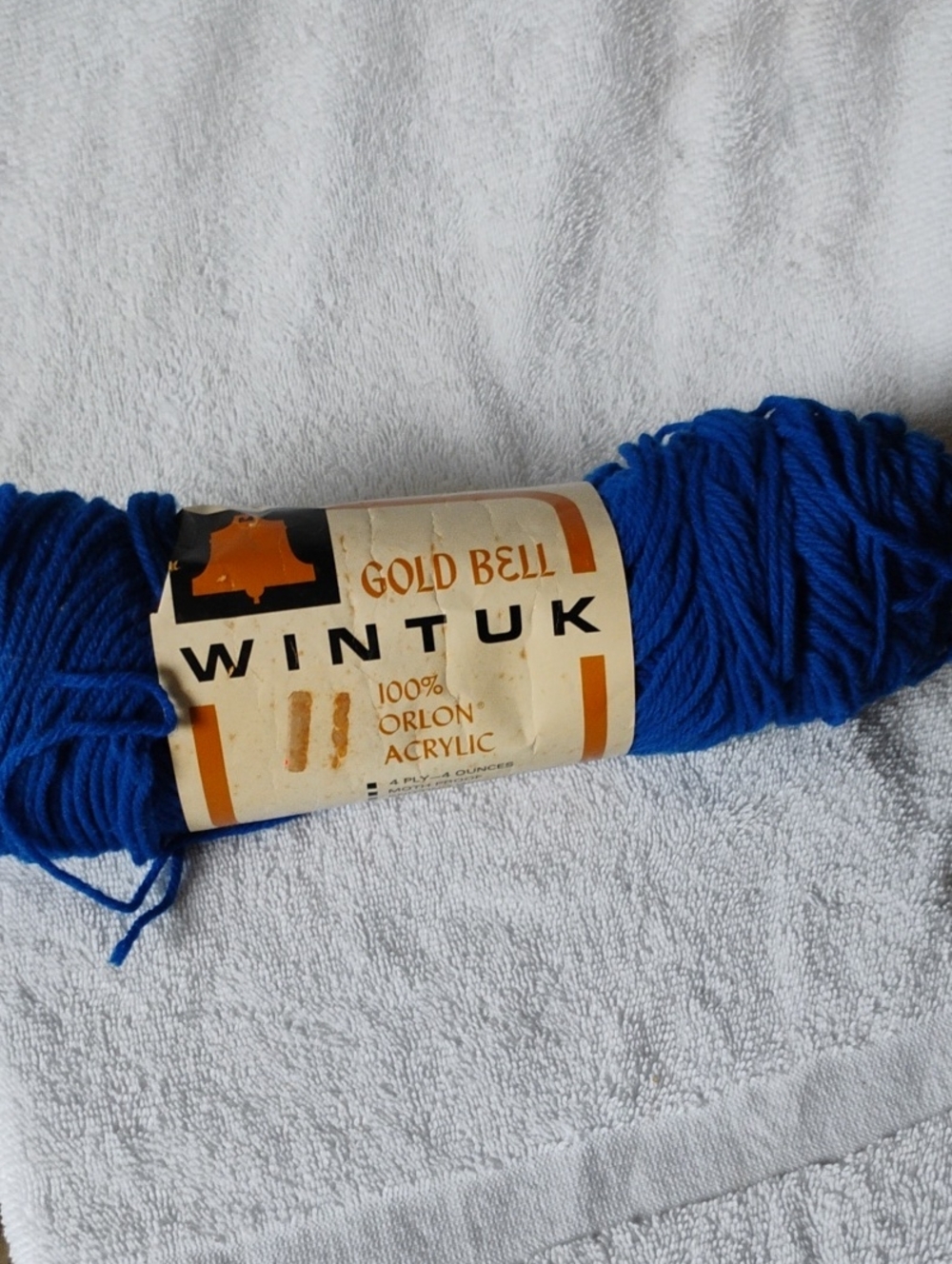 Wintuk Acrylic Yarn - Royal Blue